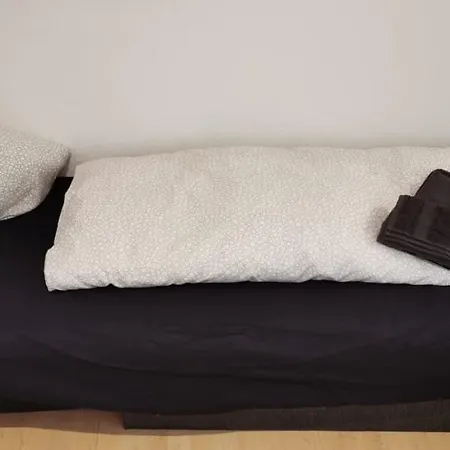 Modern Living In A Perfect Location * Έσσεν