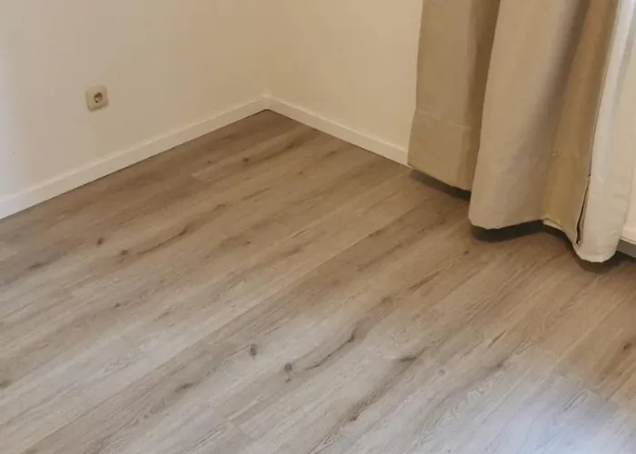 Modern Living In A Perfect Location Διαμέρισμα Έσσεν